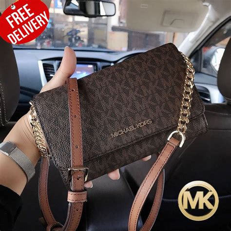 michael kors jet set travel md mf phone xbody|michael kors crossbody bag.